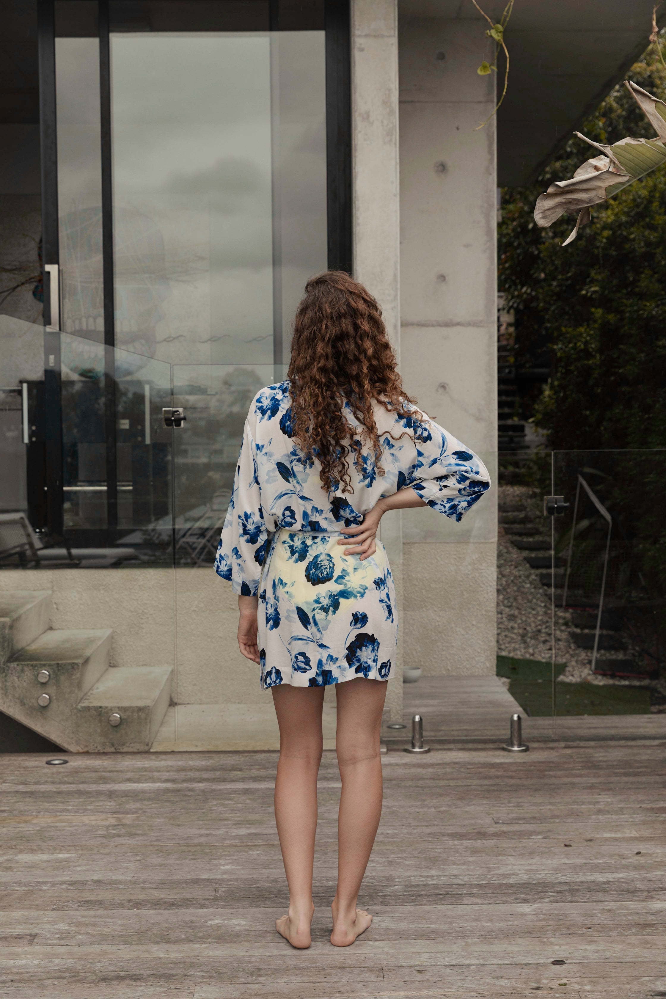Hot Beaches - Mykonos in Blue Floral-Robe