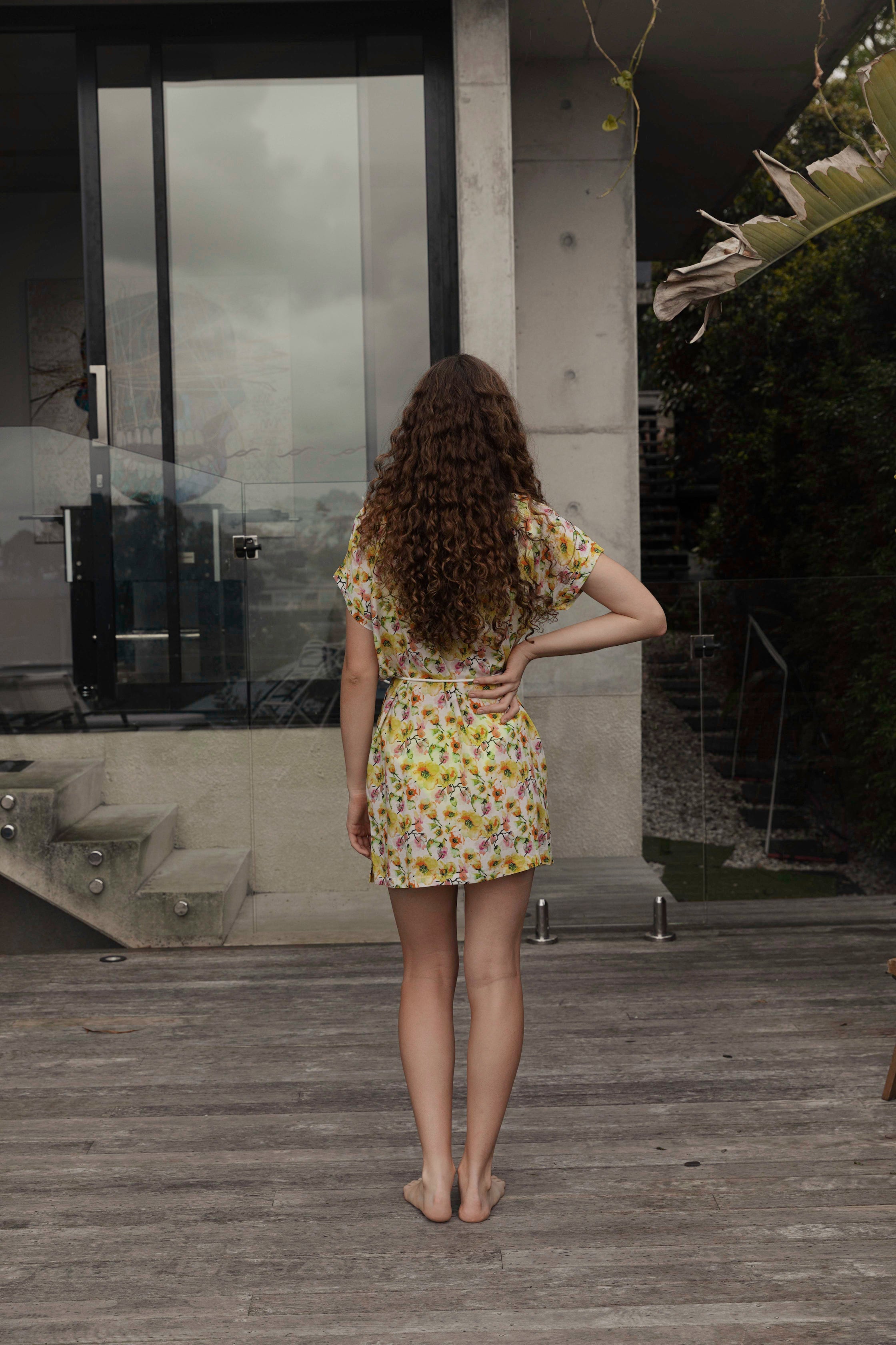 Hot Beaches - Cabarita in Lemon Floral-Robe