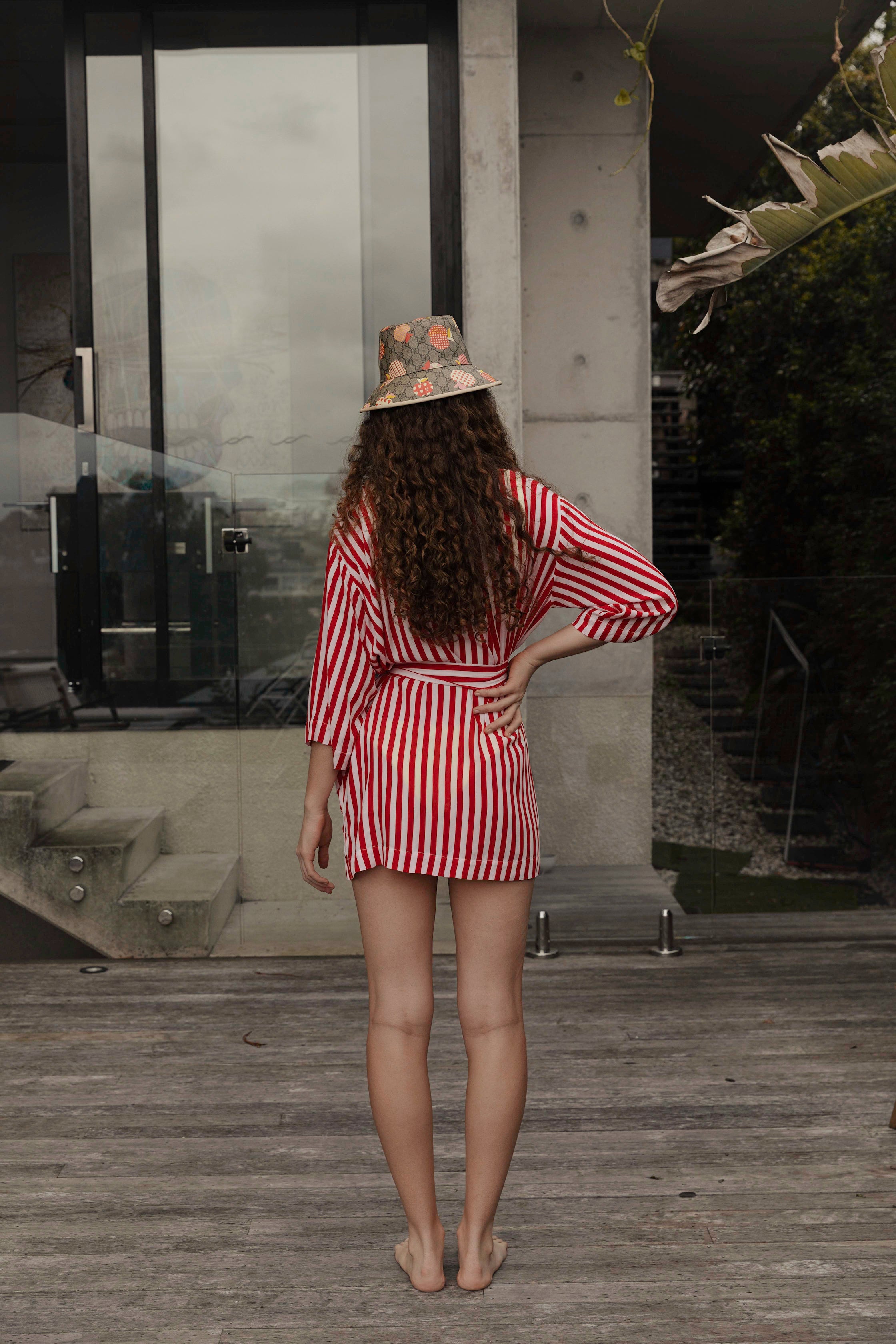 Hot Beaches - Mykonos in Red Streak-Robe