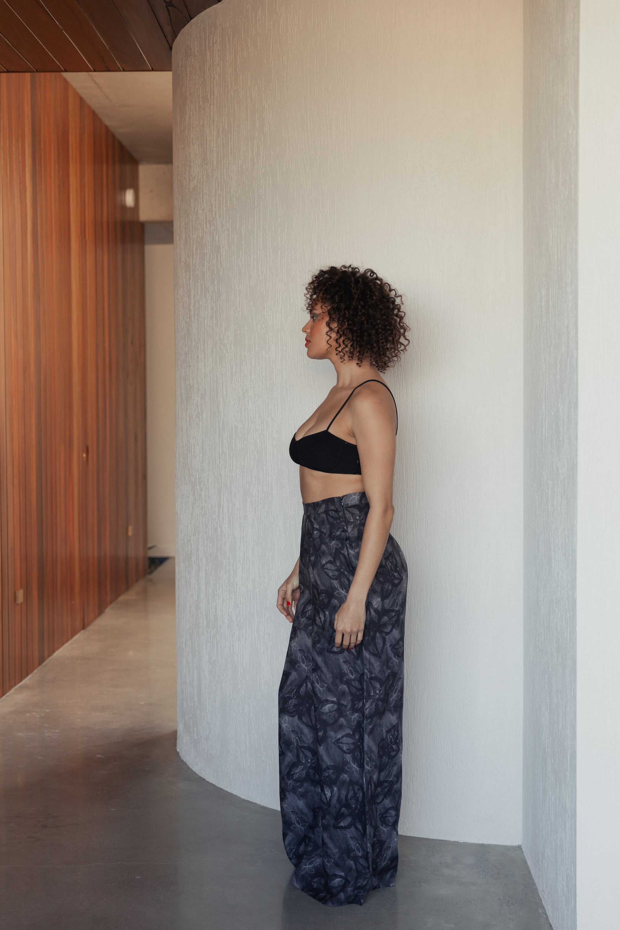 The Jenni Pant in Black Scattered Floral-Robes-Robe