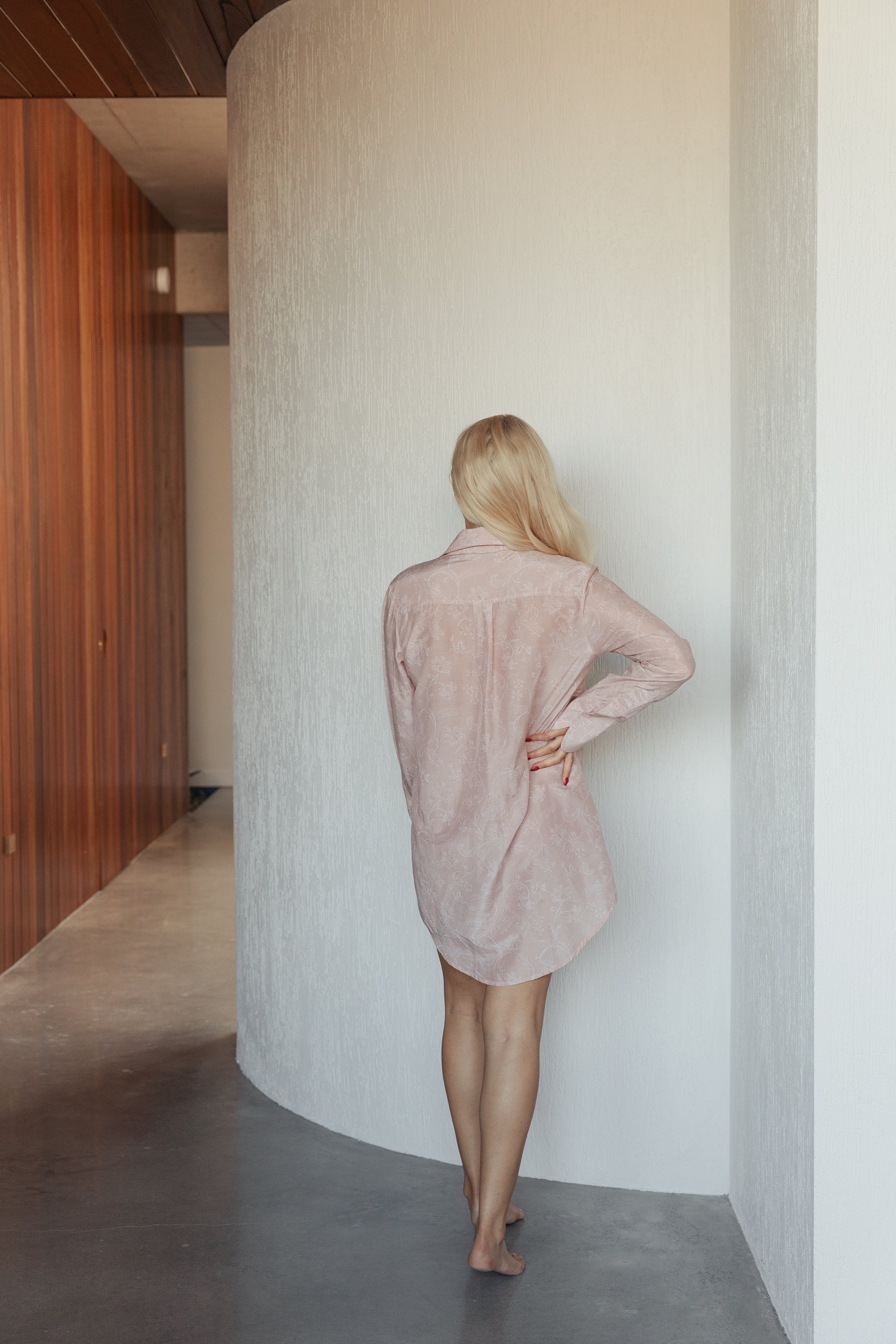 The Bridget in Nude Paisley-Robes-Robe