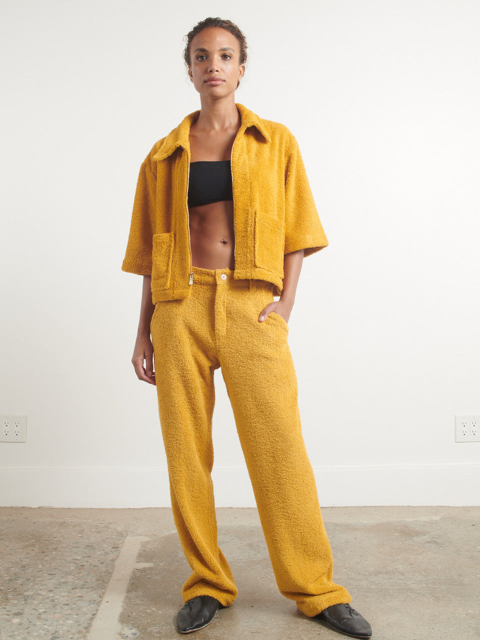 Simone Fan: The Cropped Zip-Up Jacket in Mustard-Robe
