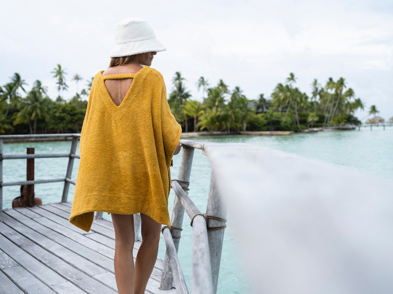 Simone Fan: The Short Open Kaftan in Mustard-Robe