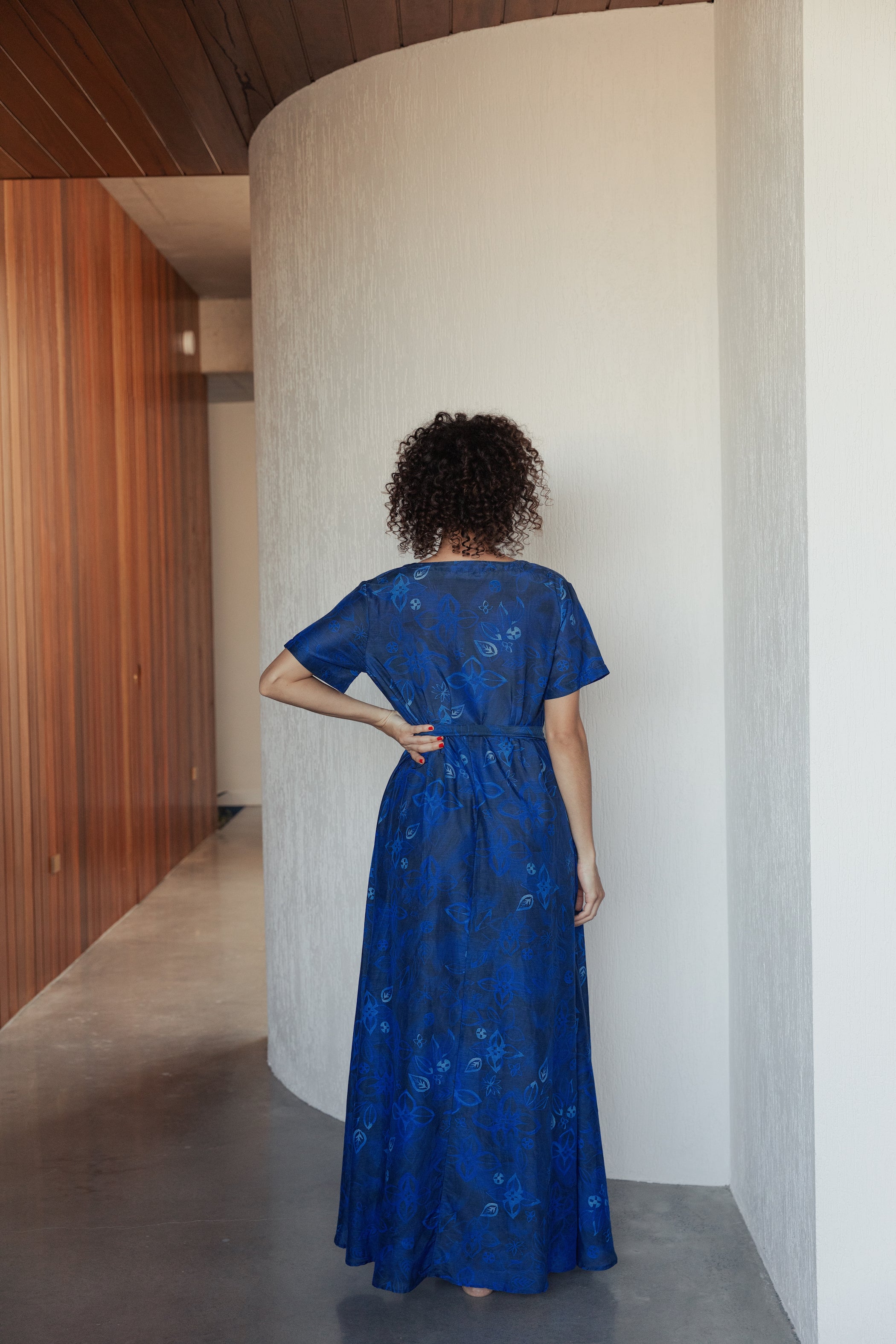 The Nikki II in Royal Blue - Scattered Floral-Robes-Robe
